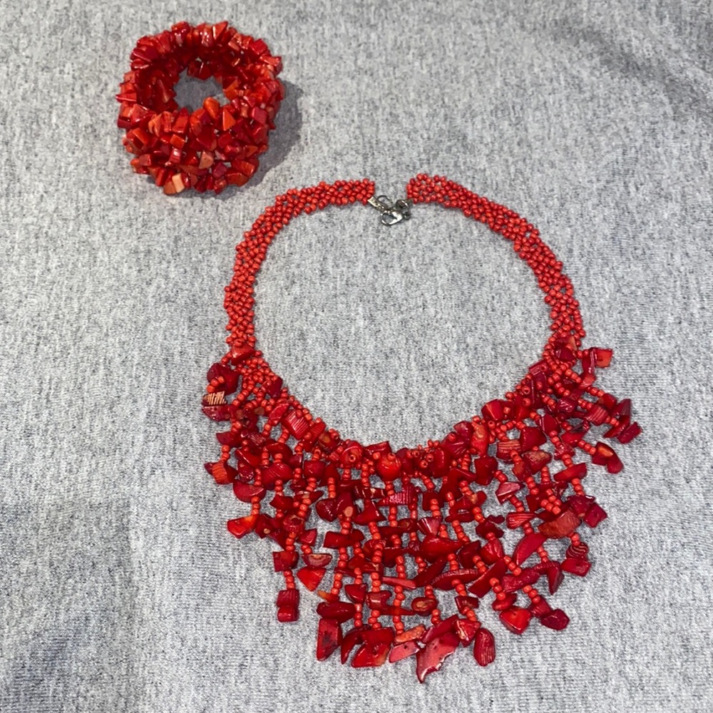 red rock necklace and bracelet set